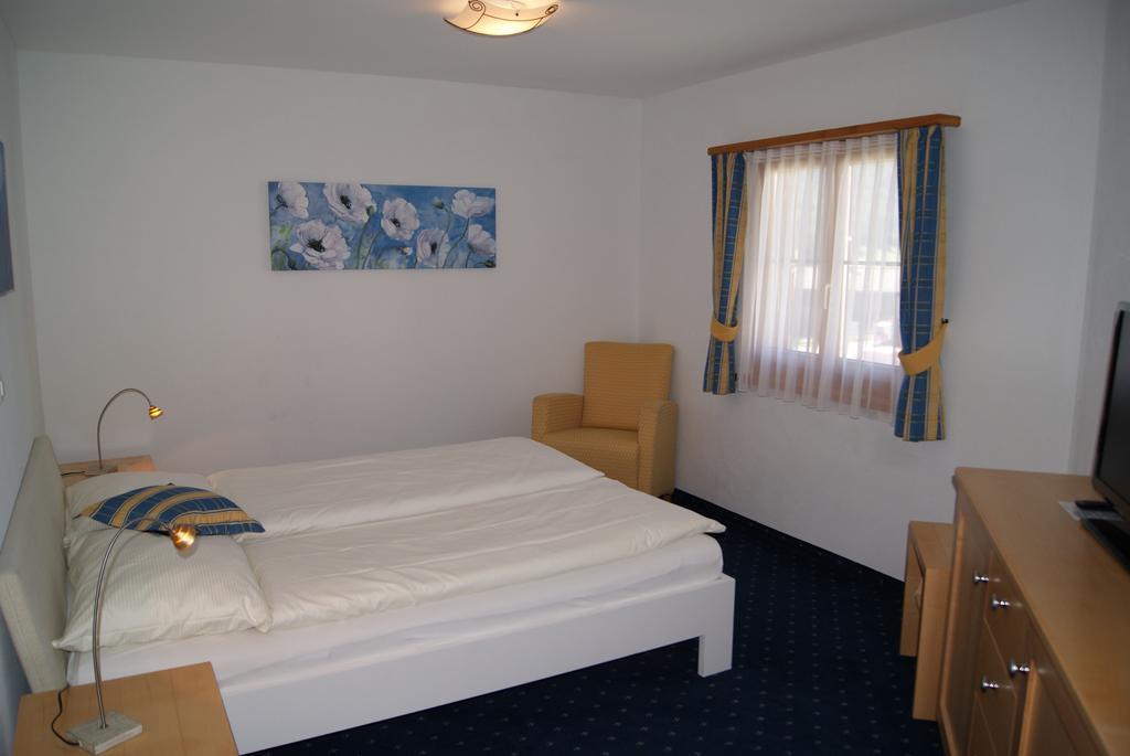 Ferienwohnungen Hotel Allegra Zuoz Zewnętrze zdjęcie